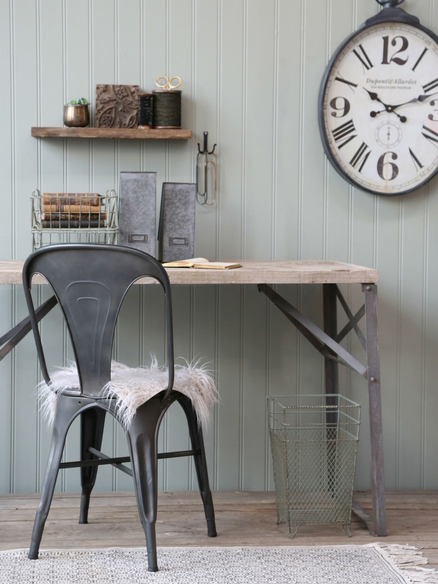 Chic Antique Uhren