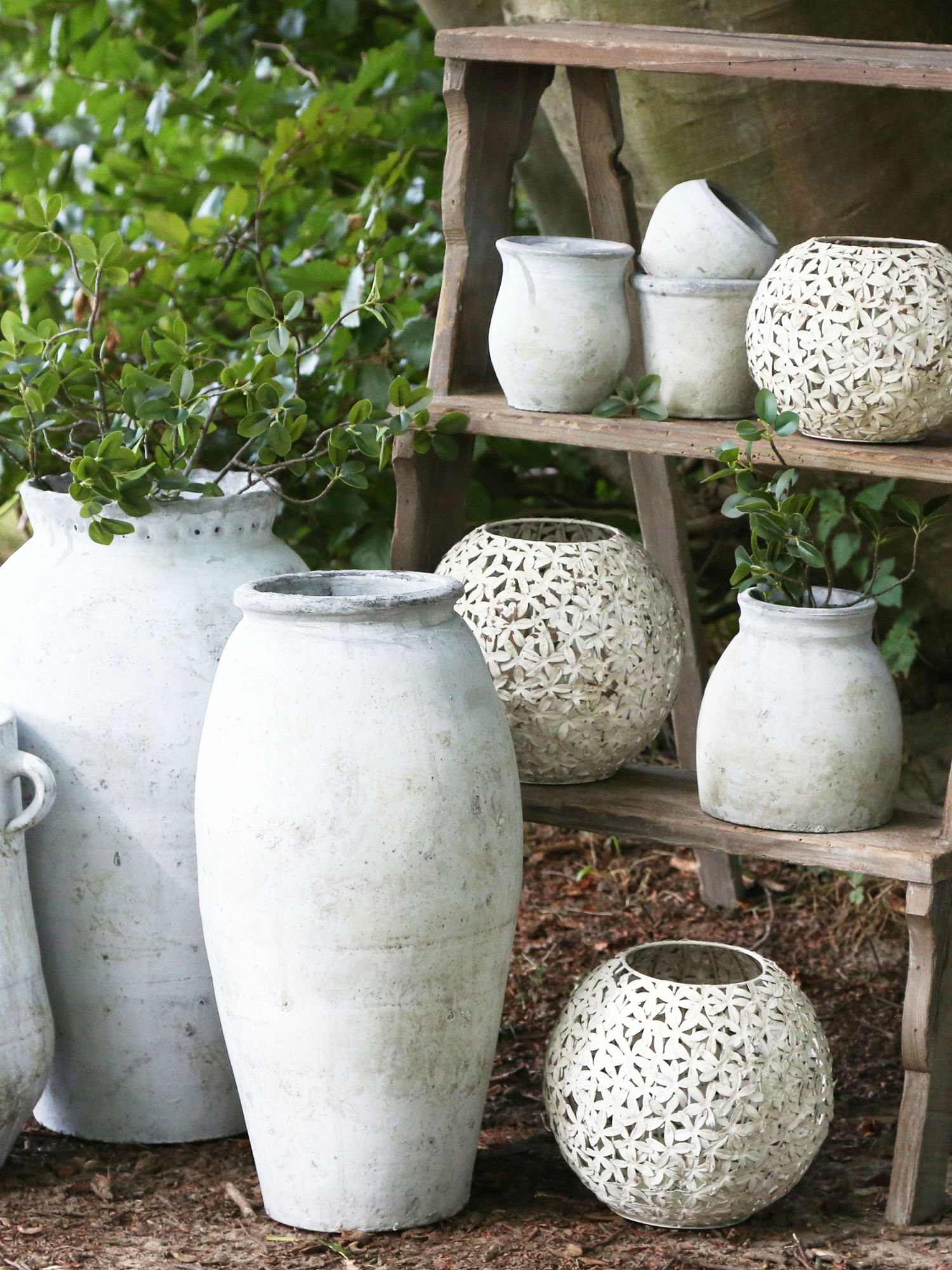 Chic Antique Töpfe und Pflanzkübel für den Garten