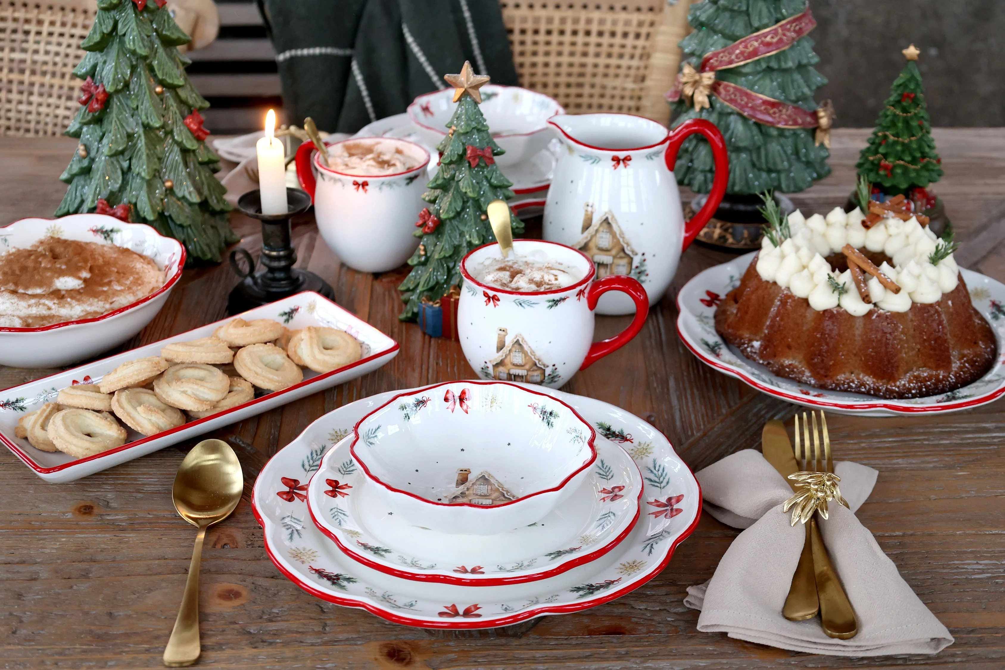 Chalet de Noël Weihnachtsgeschirr von Chic Antique