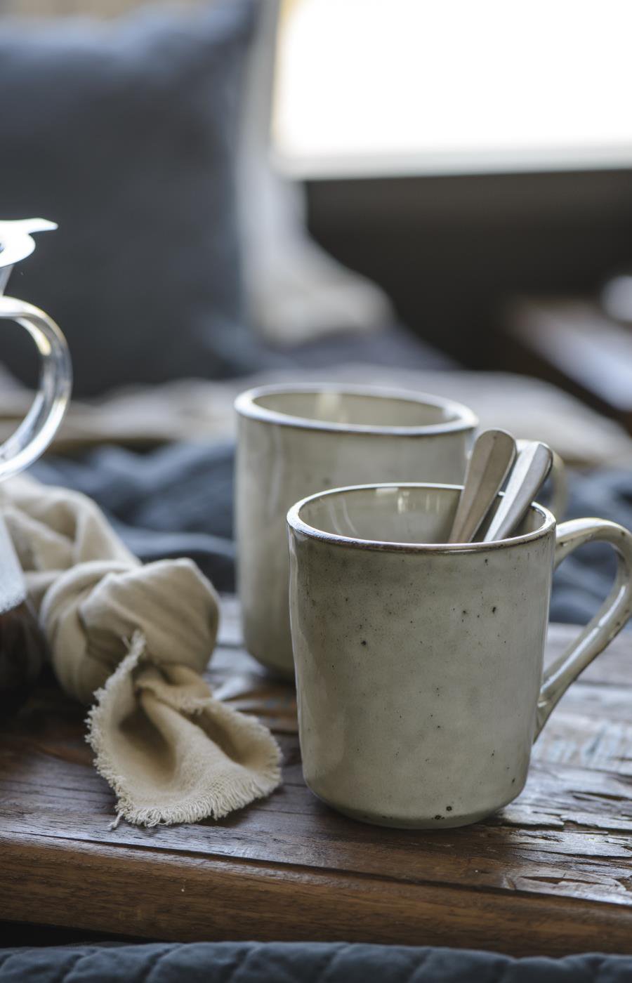 Becher, Tassen & Cups