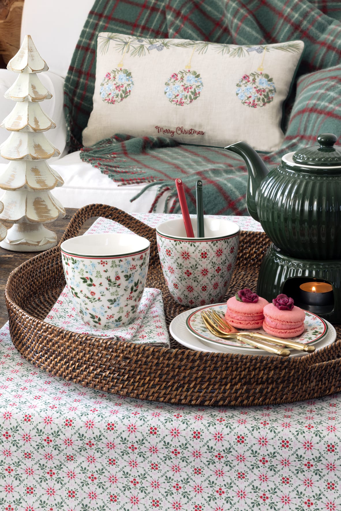 GreenGate Erica Geschirr & Textilien – Skandinavischer Winterzauber