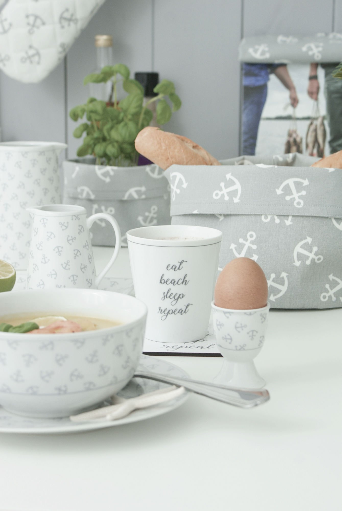Krasilnikoff Geschirr und Accessoires mit Anker Motiv