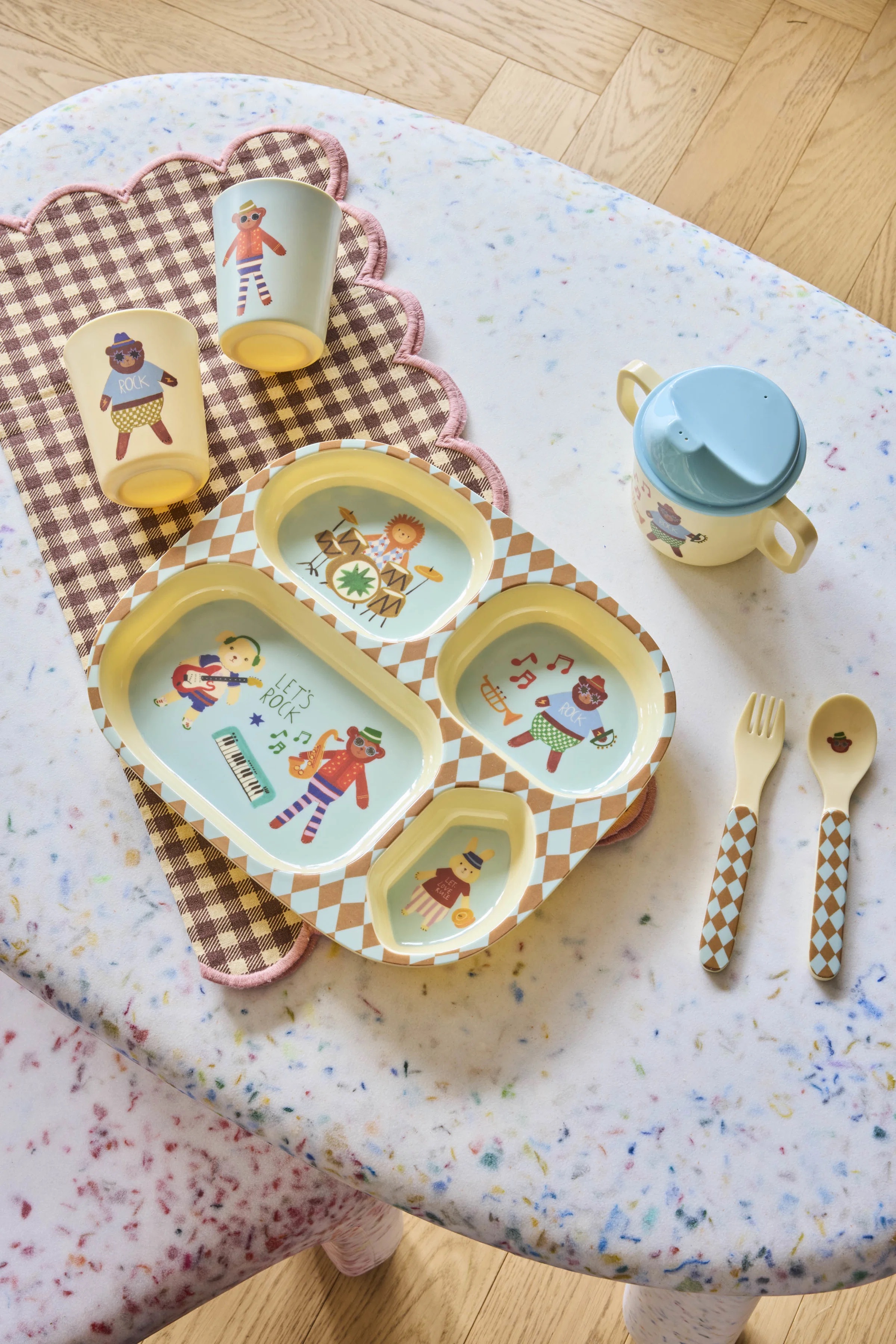 RICE Melamin Kindergeschirr Music Band – Fröhliches Design für Deinen Familientisch