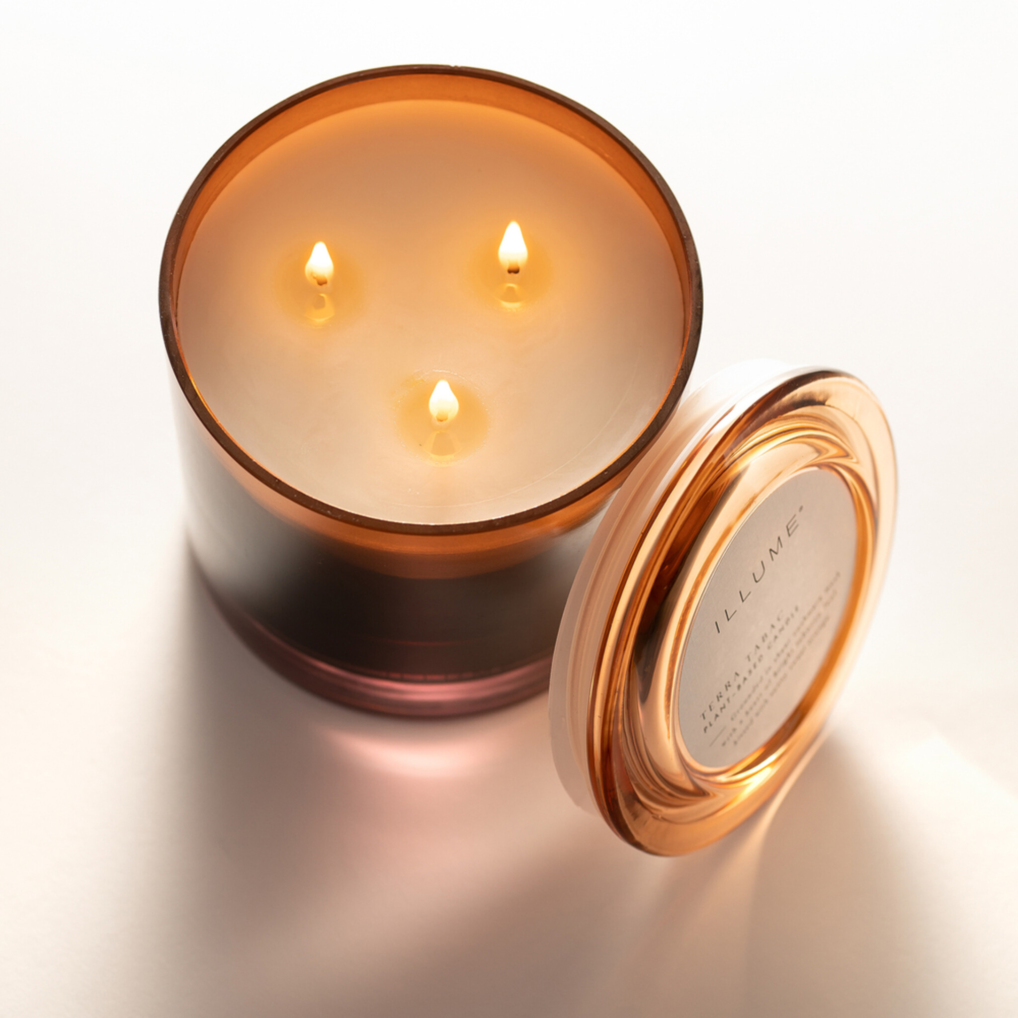 ILLUME Duftkerze XL Statement Glas, braun 