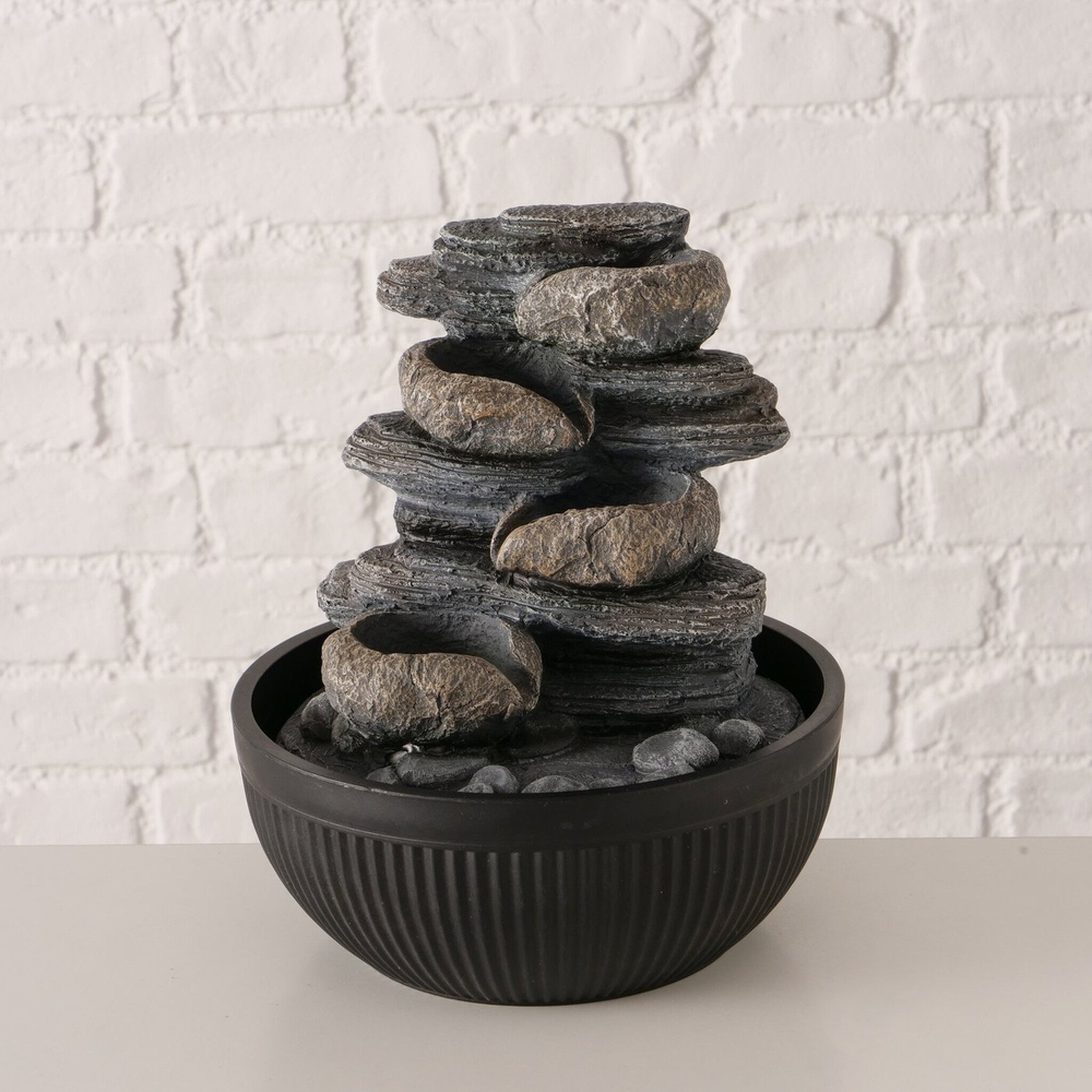 Brunnen Stone
