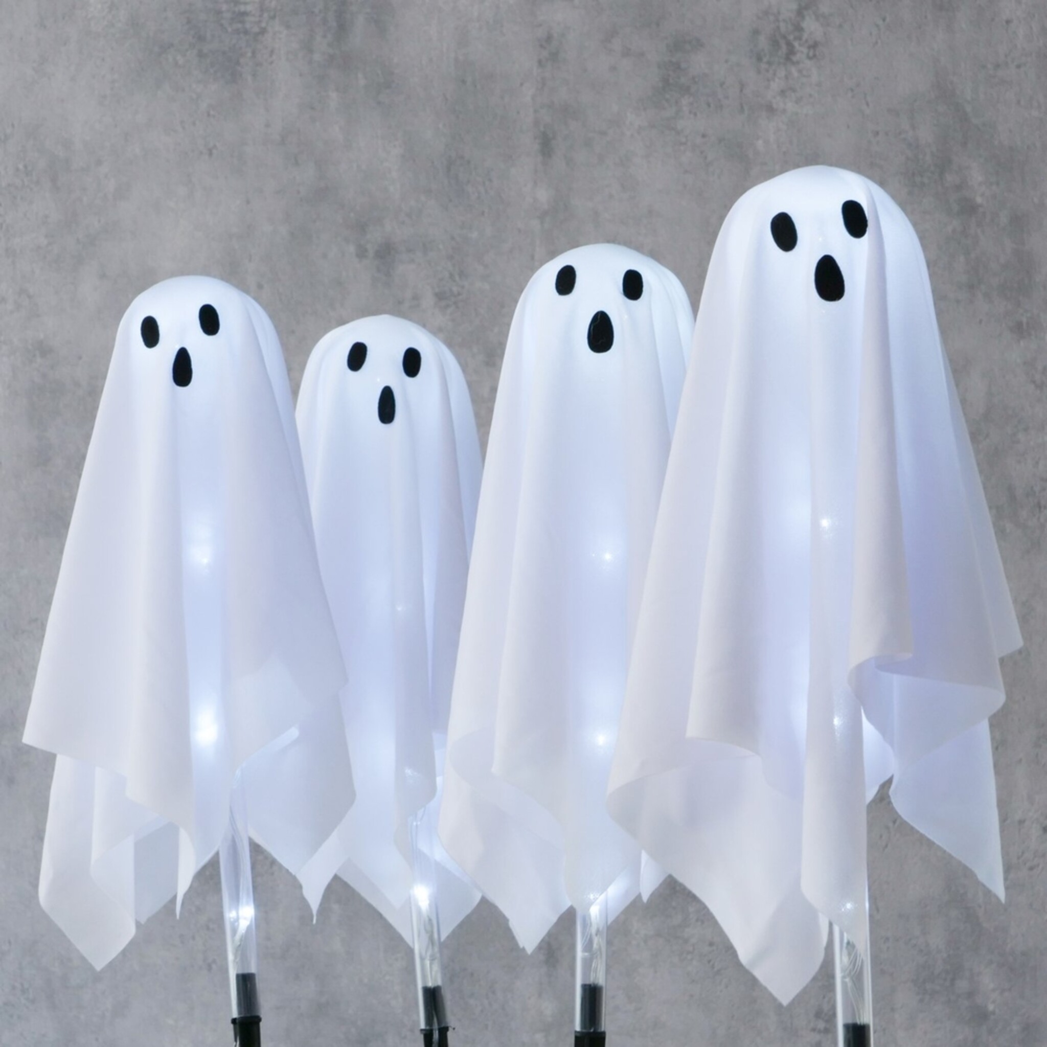 Gartenstab Gespenster Chorus LED, Halloween, weiss 