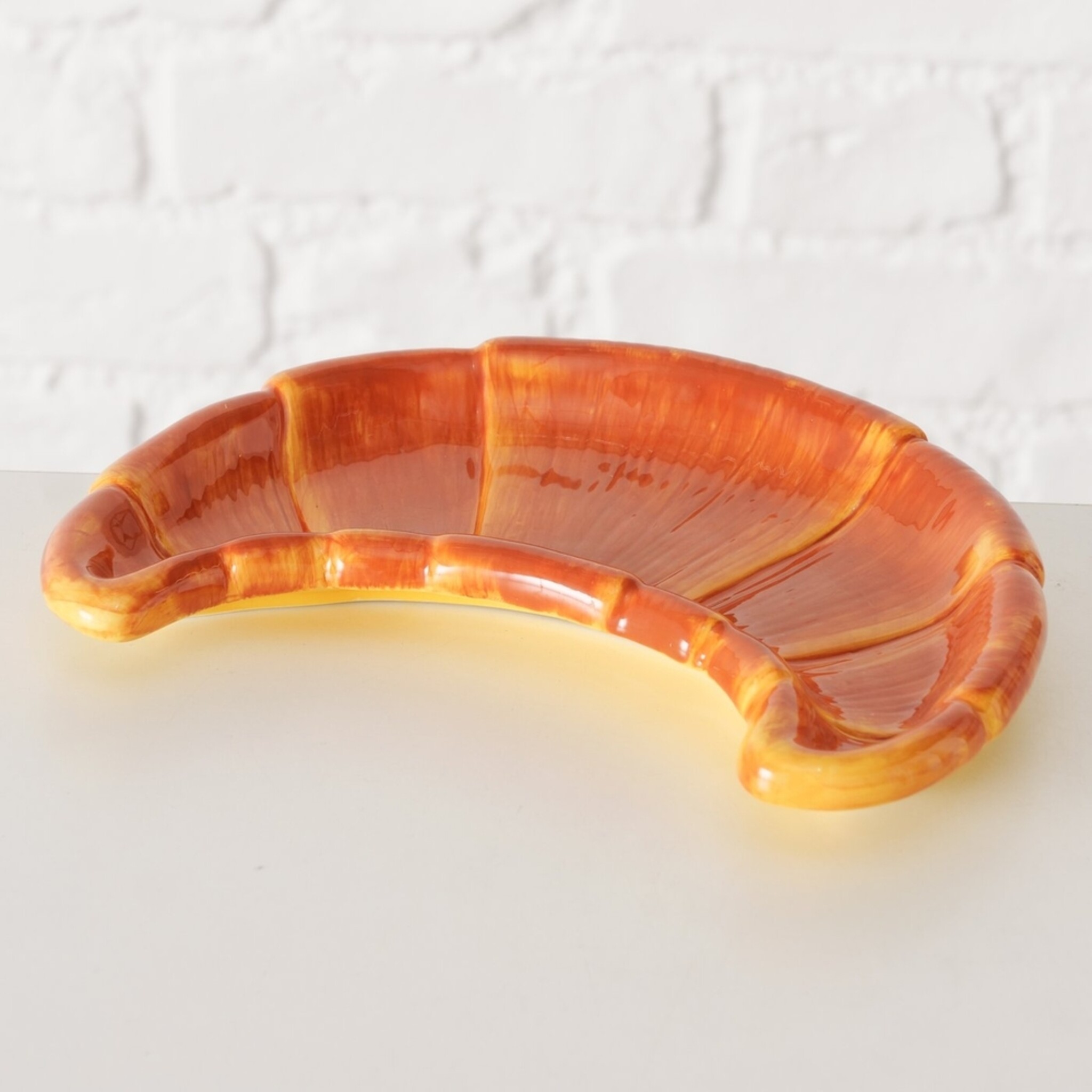 Servierplatte Croissant, braun 19 x 14,5 x 2,7 cm