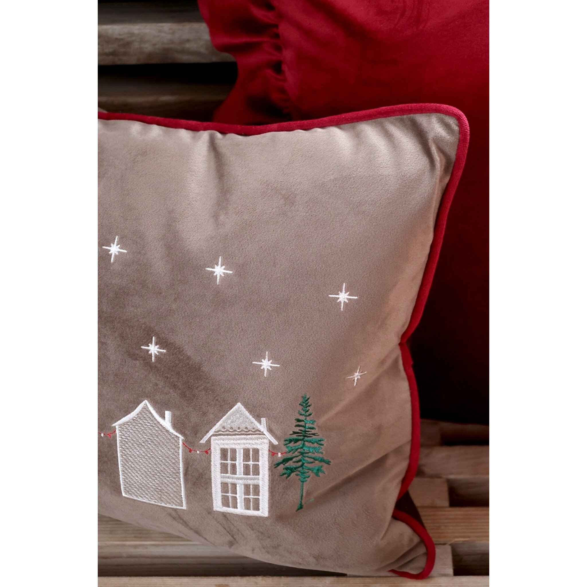 Chic Antique Aix Kissenbezug mit Haus-Stickerei Mokka