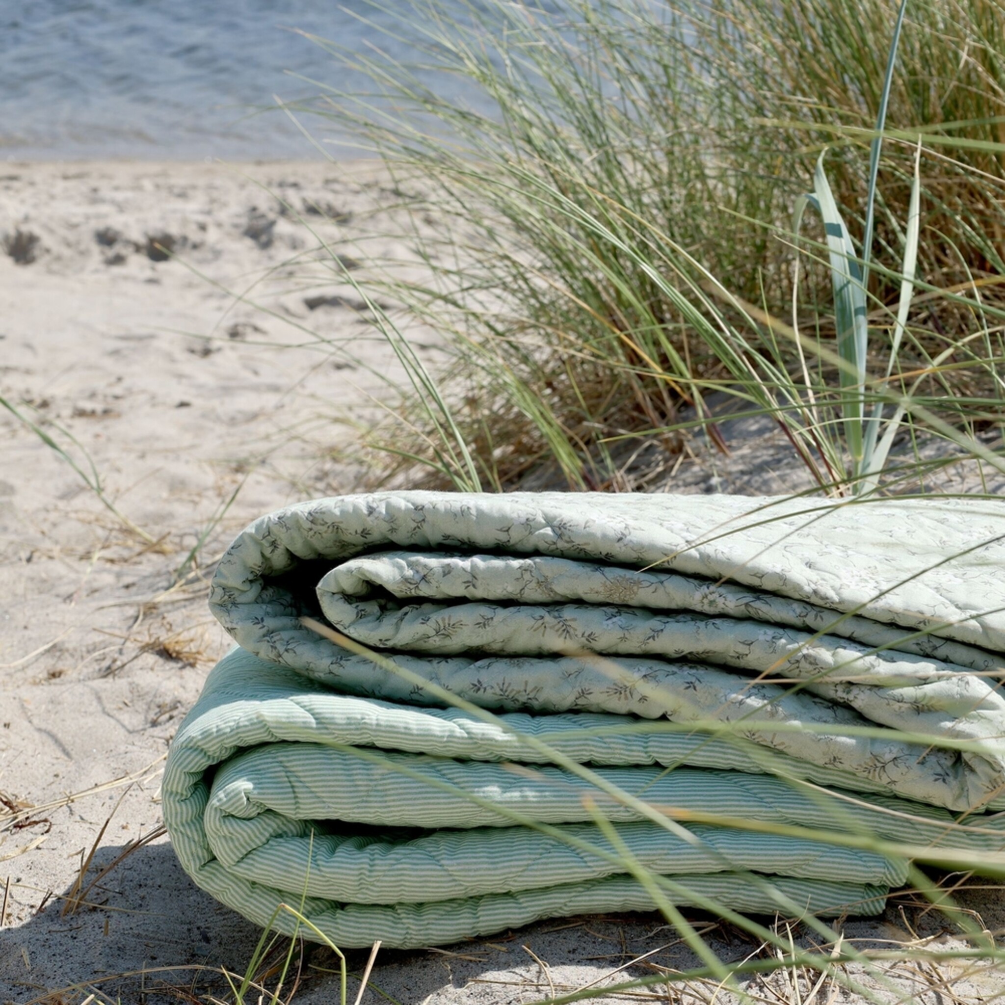 Aix Quilt – Maritime Steppdecke aus Baumwolle, grün 