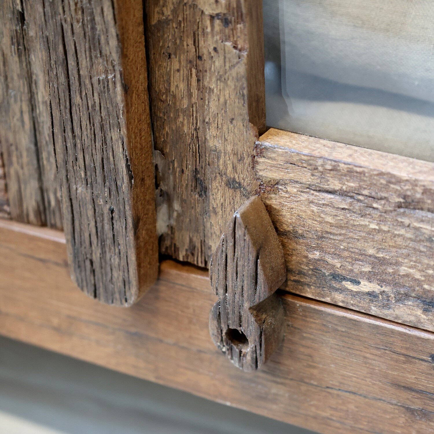 Grimaud Vitrinenschrank, natur 