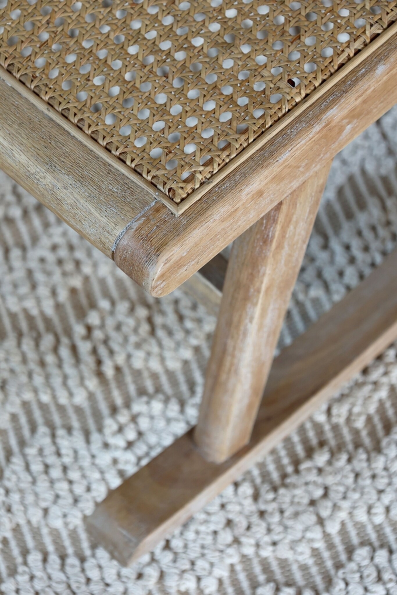 Chic Antique Brocante Schaukelstuhl aus Rattan & Gummibaum, natur 