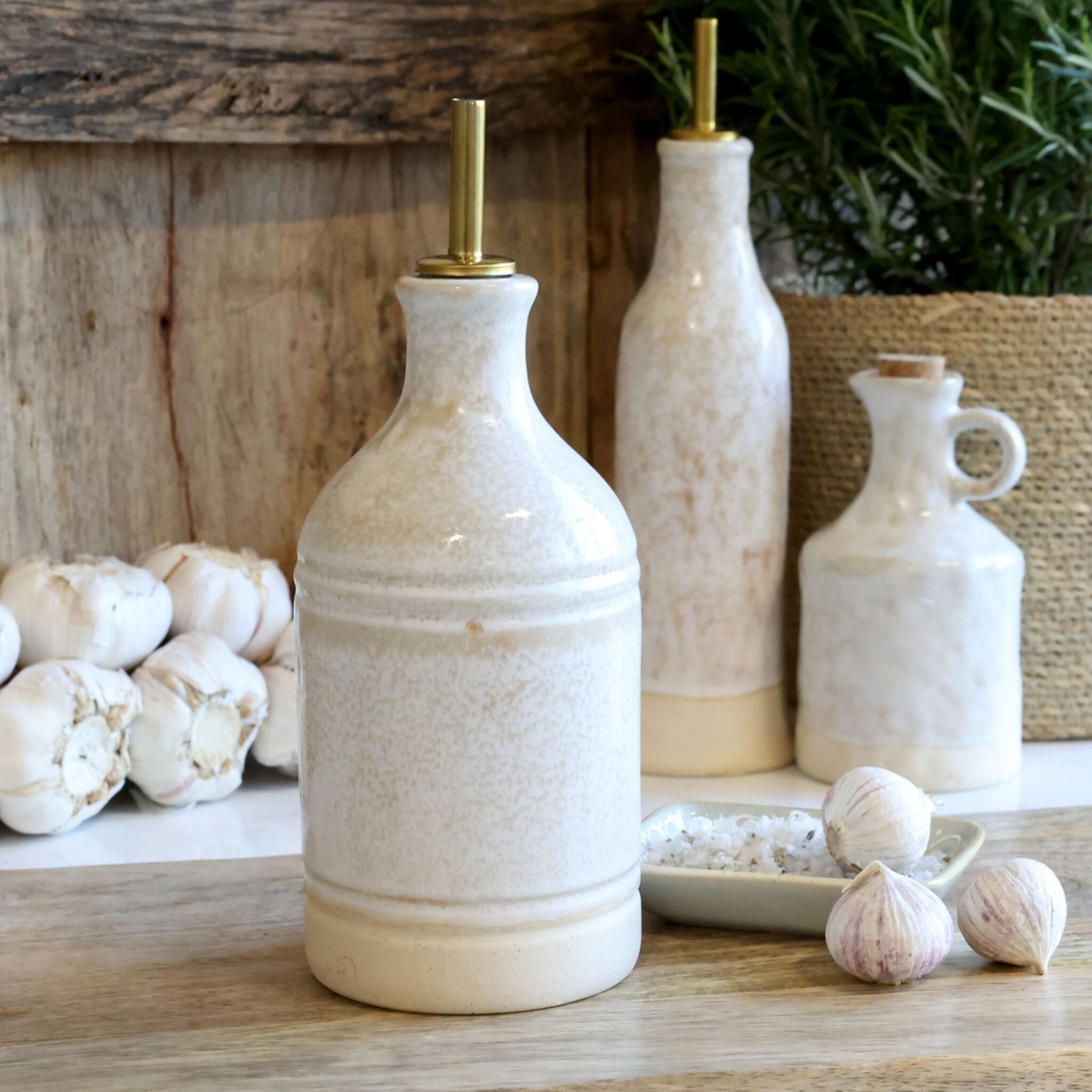 Steingut-Flasche mit Weinausgießer, creme Höhe 23, Ø 8,5 cm