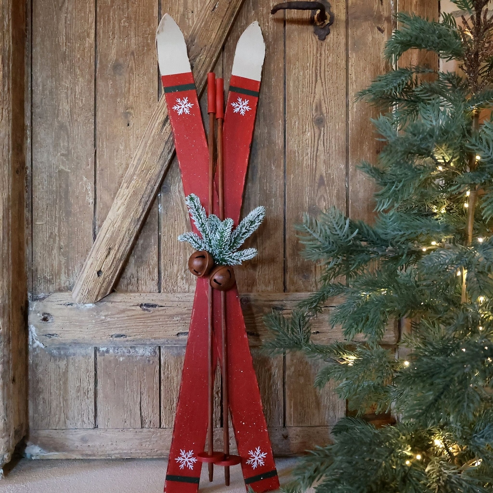 Vintage Deko-Ski mit Skistöcken Antique Cherry