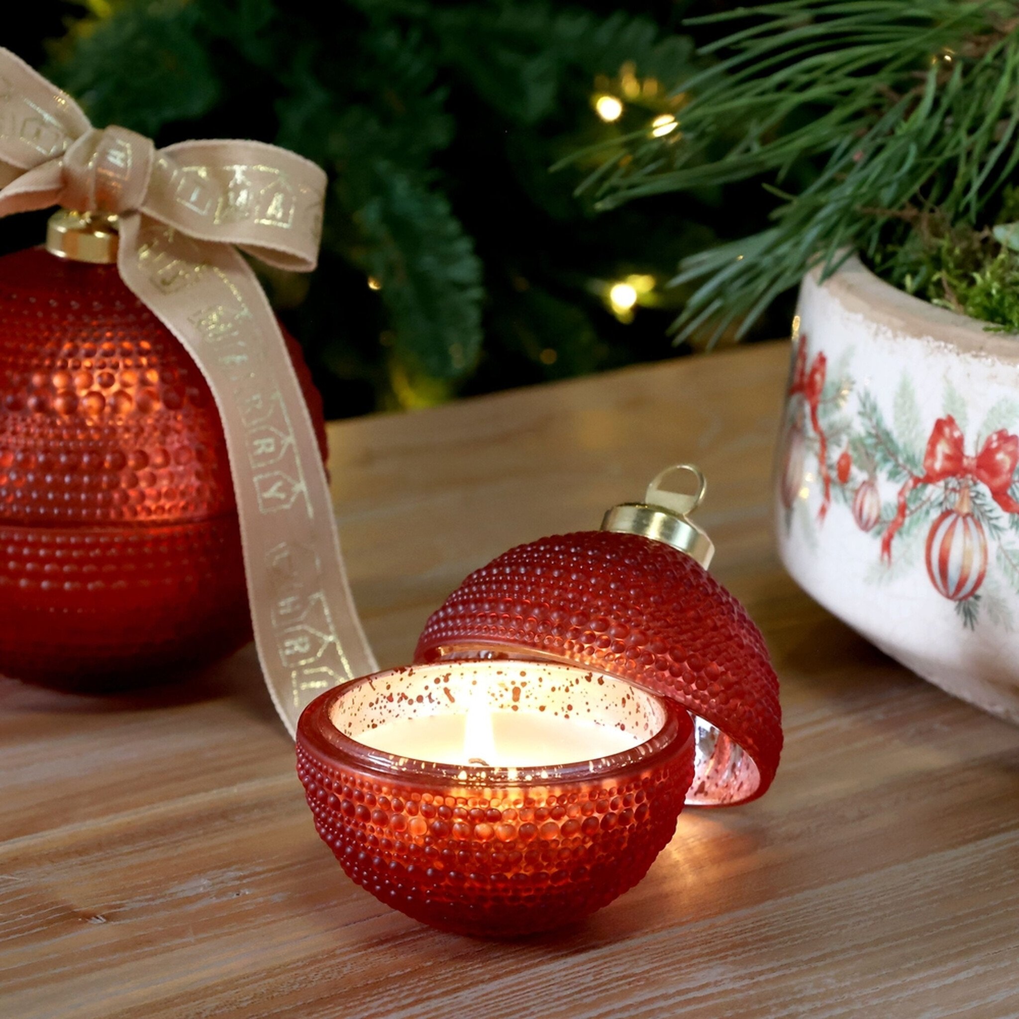 Weihnachtskugel mit Kerze Cherry