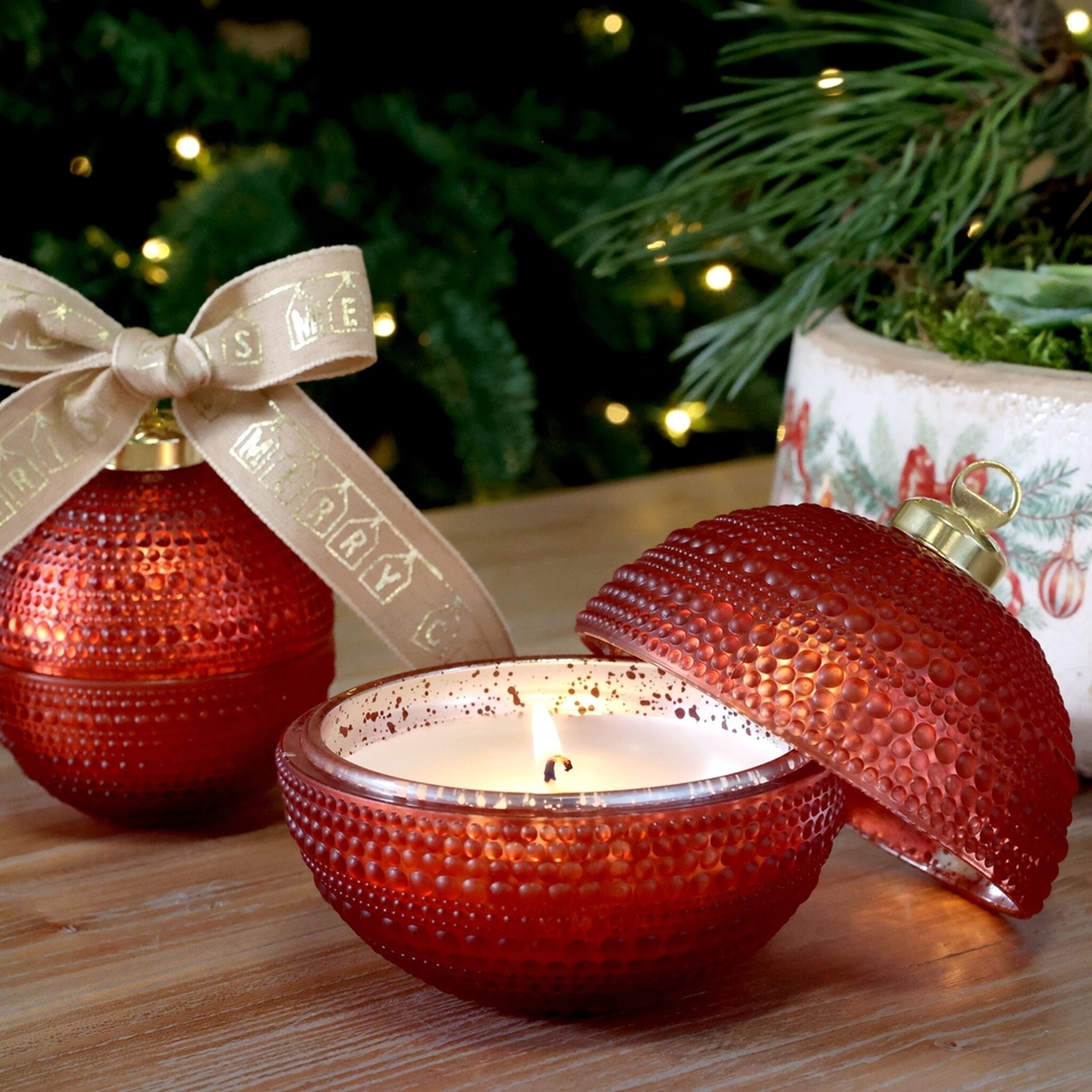 Weihnachtskugel mit Kerze Cherry