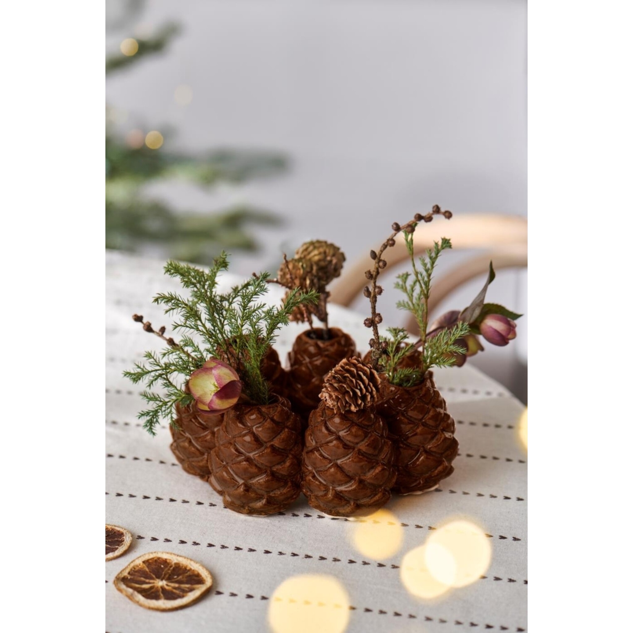 Vase Tannenzapfen-Ring aus Steingut, graubraun 