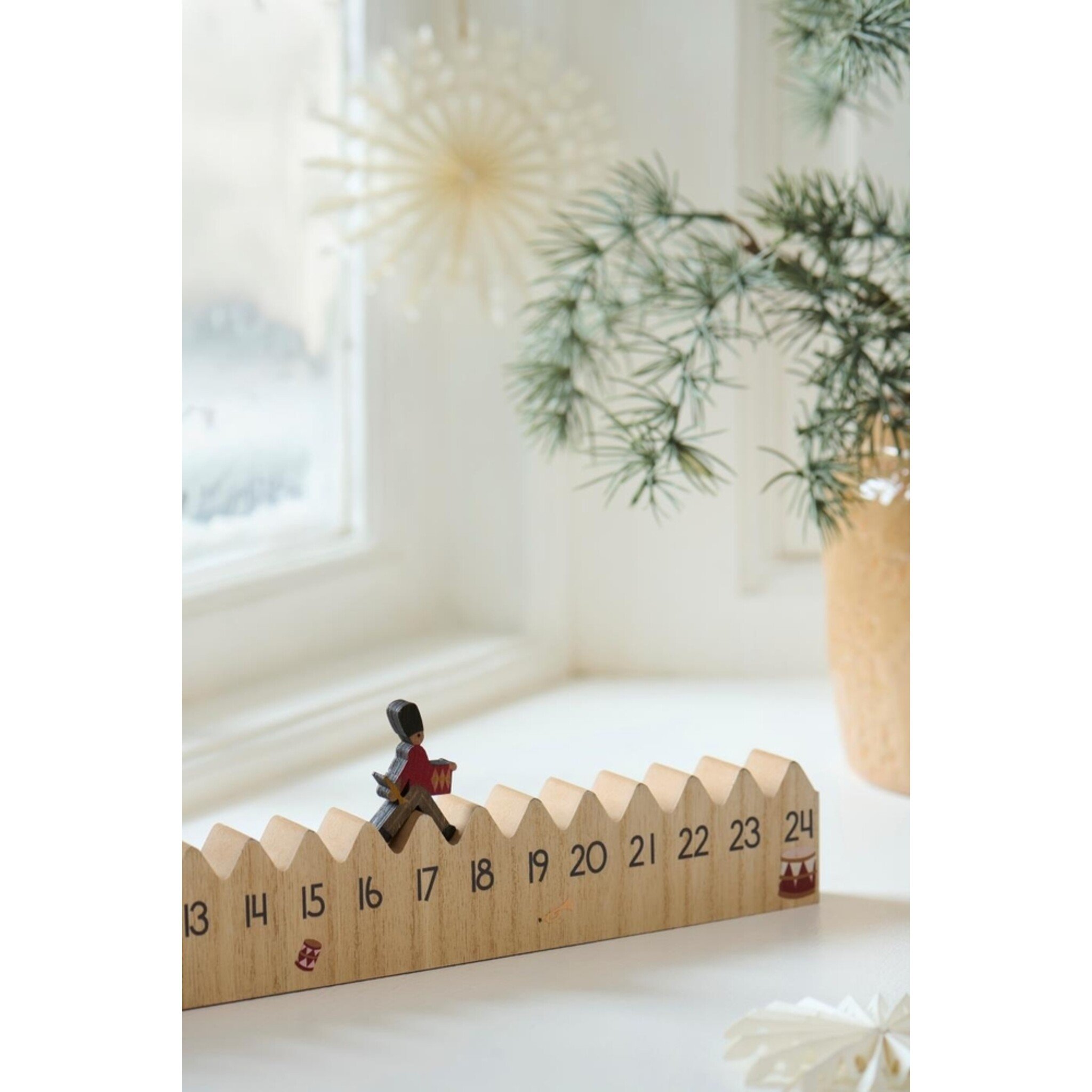 IB Laursen Weihnachtskalender aus Holz