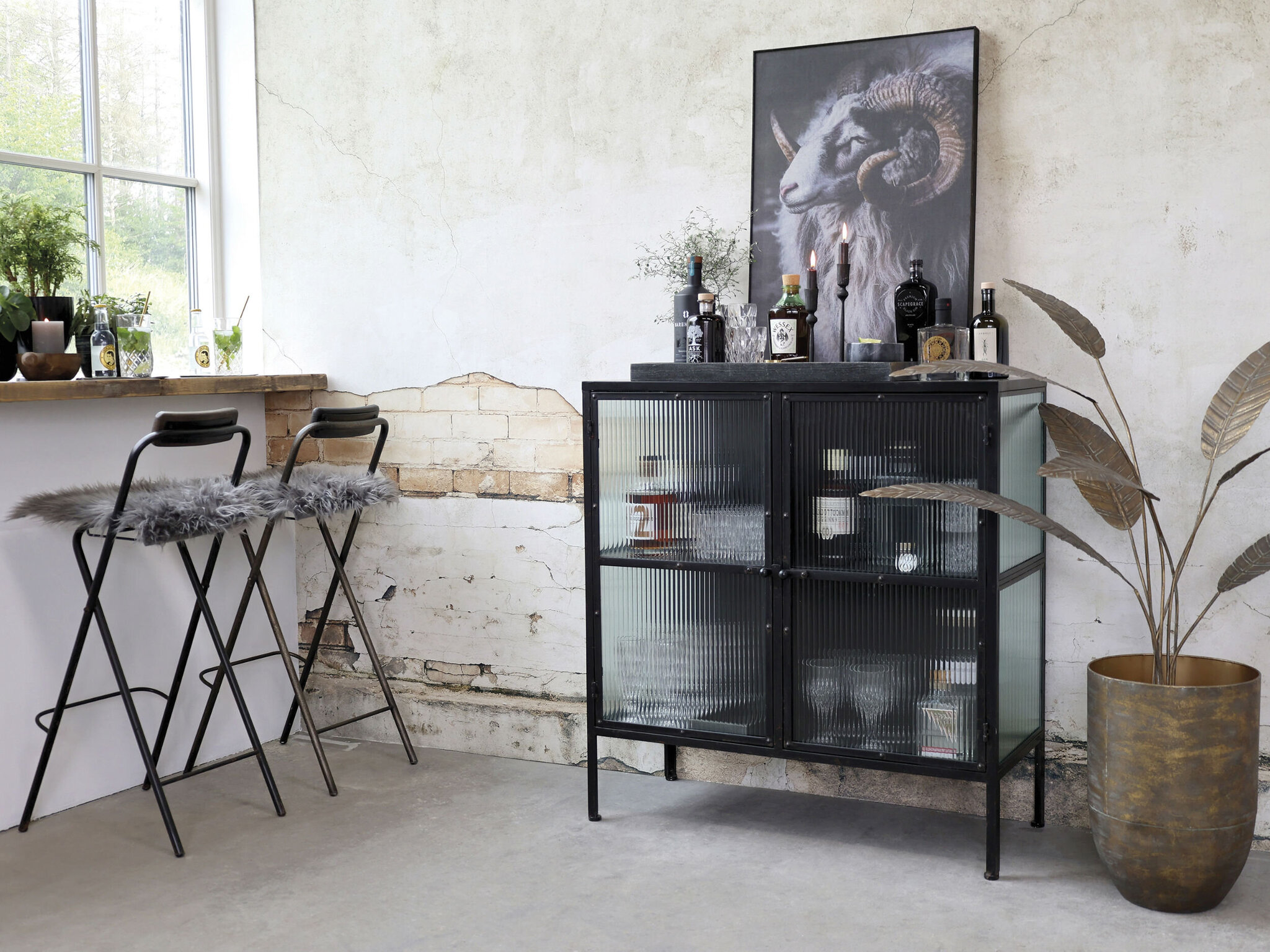 Industrial Bar Corner Bild 2