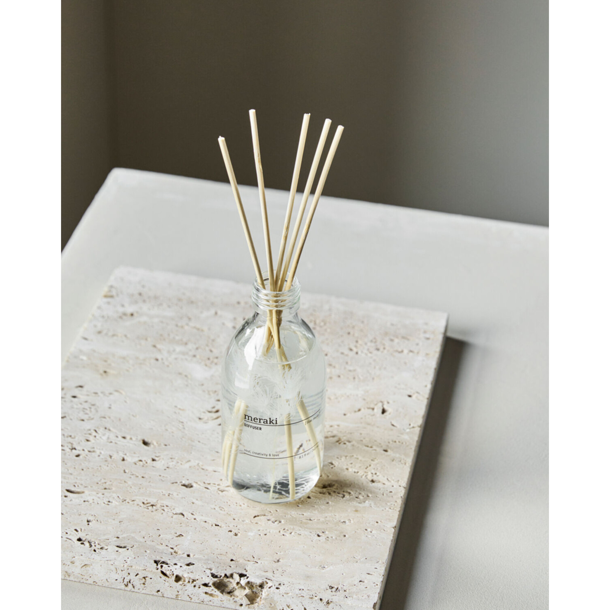 Meraki Raumduft-Diffuser Lilac Muse, 240 ml,  Ø 5,6 cm, H 26 cm