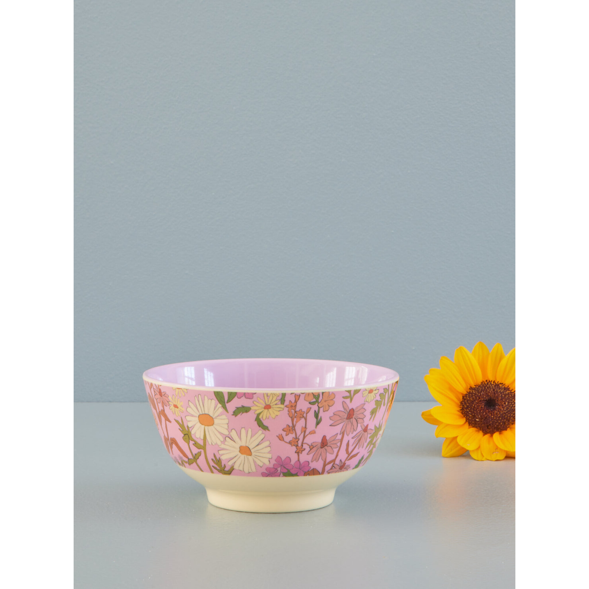 Mittelgroße Schüssel Daisy Dearest, rosa 