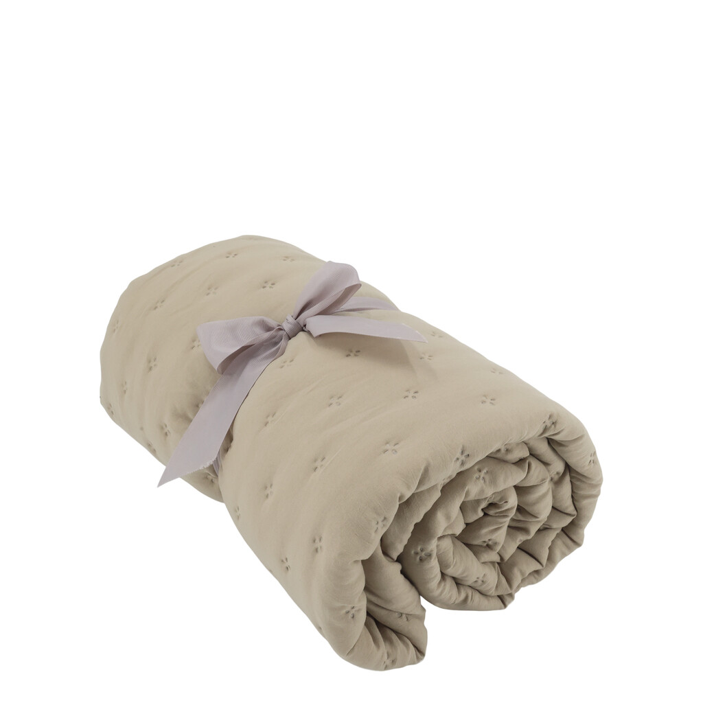 Aix Soft Quilt - Kuscheldecke im Vintage Landhausstil