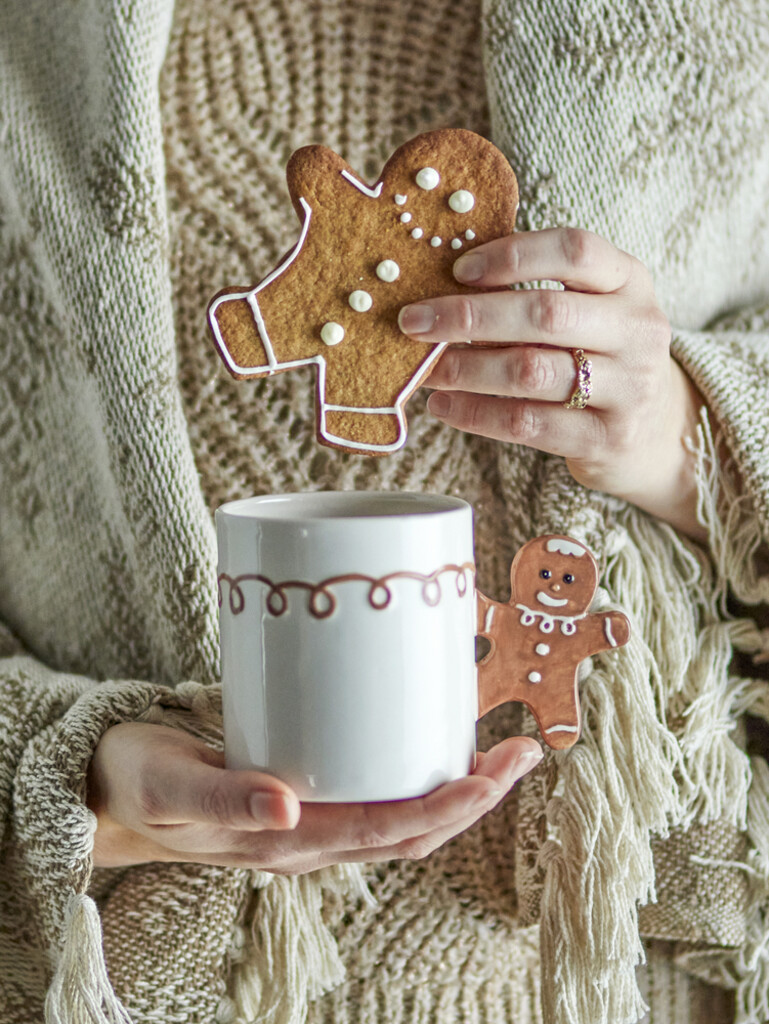 Bloomingville Ginnie Becher aus Steingut, Weihnachten online kaufen bei SKANDEKO (Ansicht 2)
