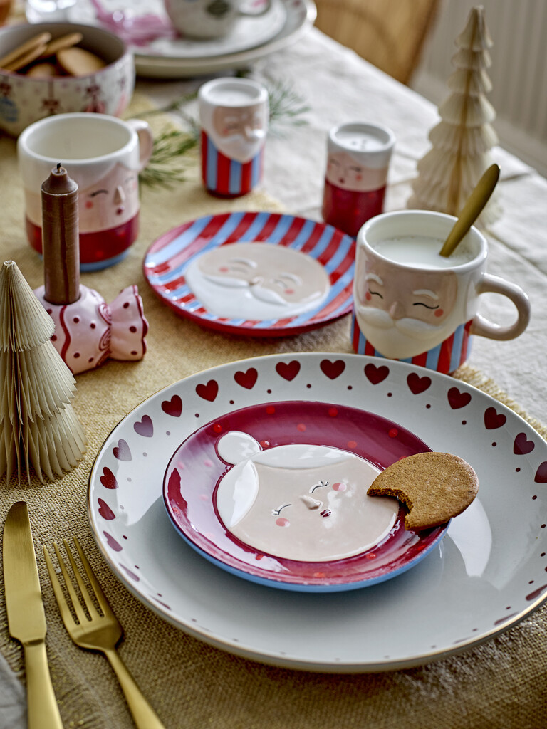 Bloomingville Weihnachtliche Steingut-Tassen Granny Rot 2er-Set online kaufen bei SKANDEKO (Ansicht 2)