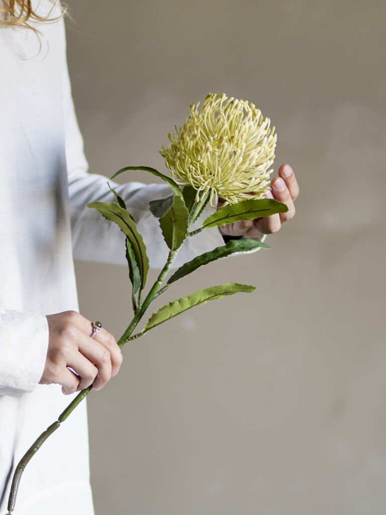 Bloomingville Needle Flower Stiel, Gelb, Kunstblume online kaufen bei SKANDEKO (Ansicht 2)