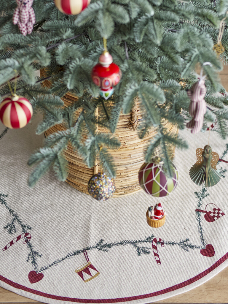 Bloomingville Yule Baumteppich aus Baumwolle online kaufen bei SKANDEKO (Ansicht 2)