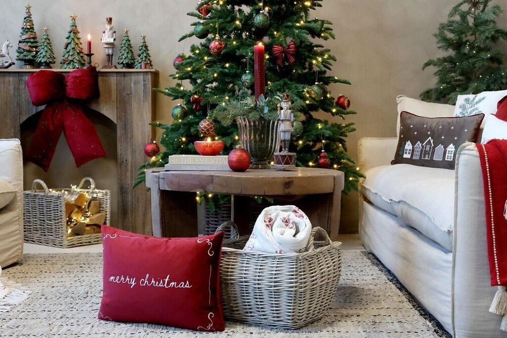 Chic Antique Aix Kissenbezug mit Haus-Stickerei Mokka online kaufen bei SKANDEKO (Ansicht 2)