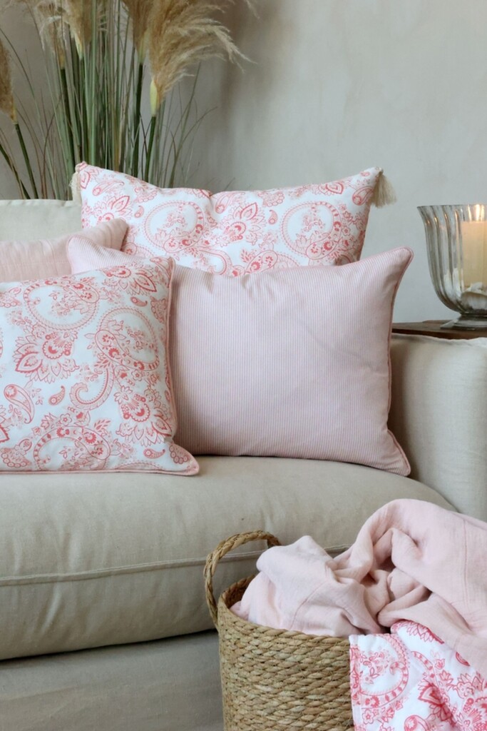 Chic Antique Aix Kissenbezug mit Quasten & Paisley-Motiv in Rosa, 50x50 cm online kaufen bei SKANDEKO (Ansicht 2)