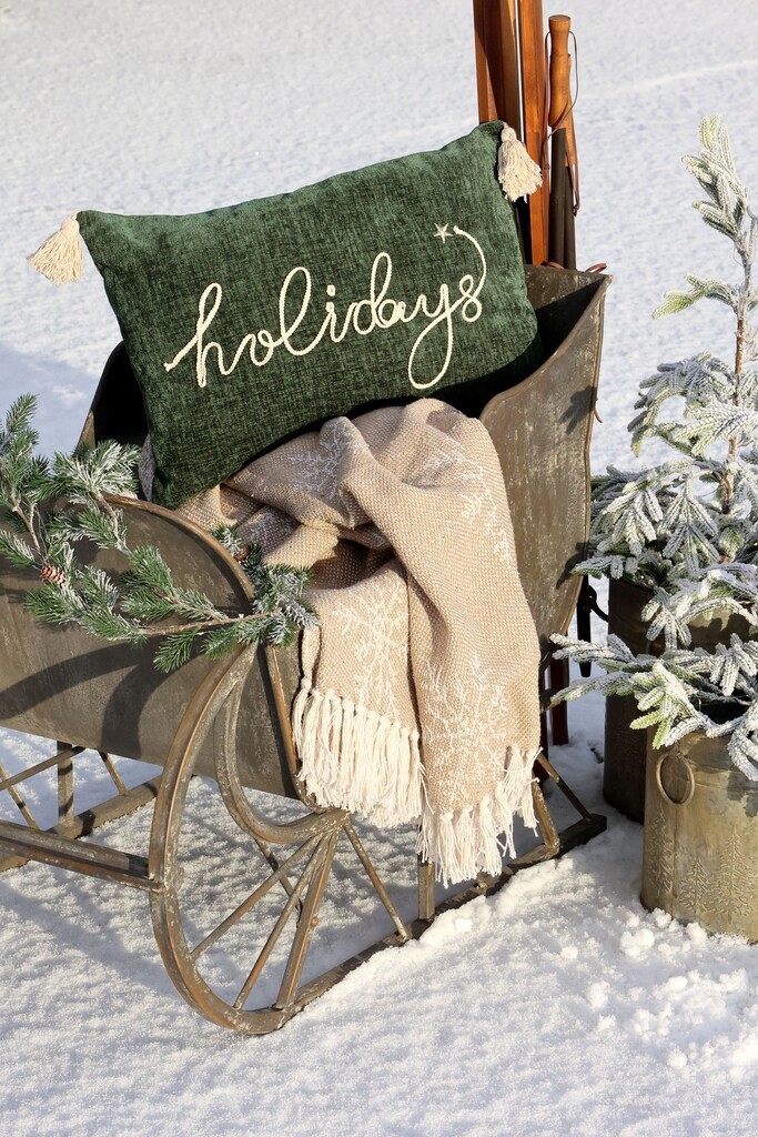Chic Antique Aix Kissenbezug mit Quasten Holidays online kaufen bei SKANDEKO (Ansicht 2)
