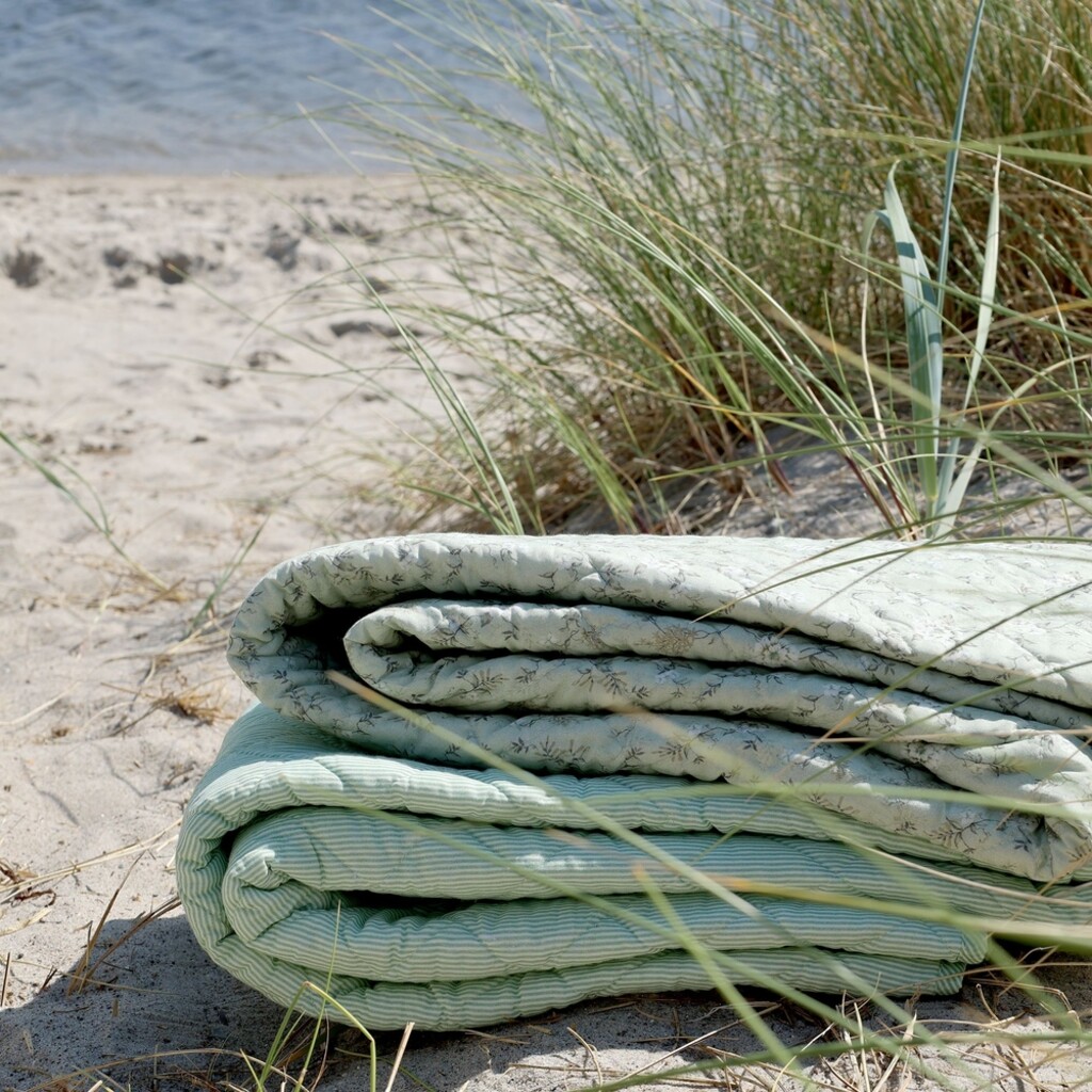 Aix Quilt – Maritime Steppdecke aus Baumwolle