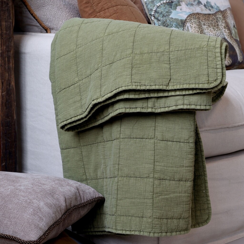 Aix Vintage Quilt