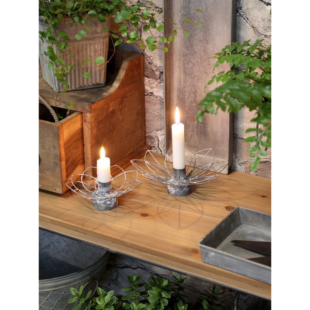 Chic Antique Eisen Kerzenständer in Blumenform online kaufen bei SKANDEKO (Ansicht 2)