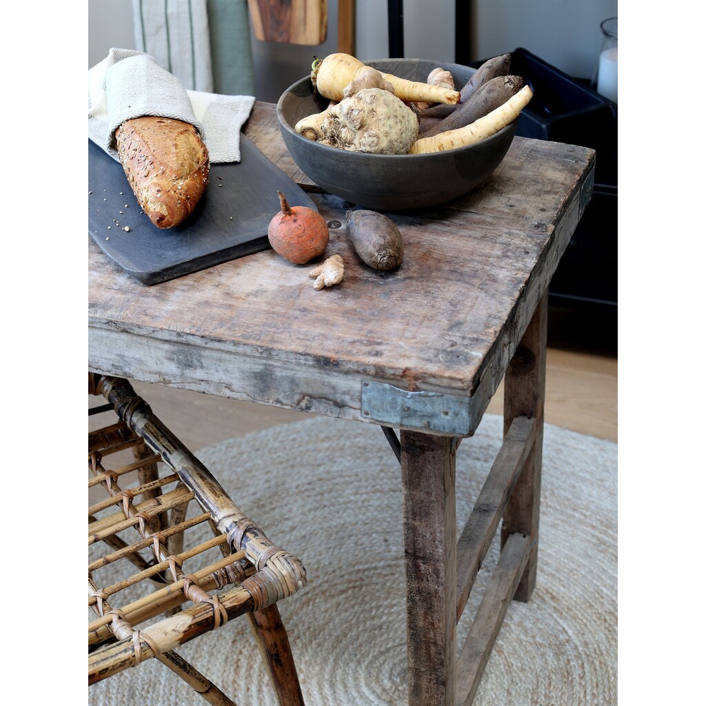 Grimaud alter Holztisch