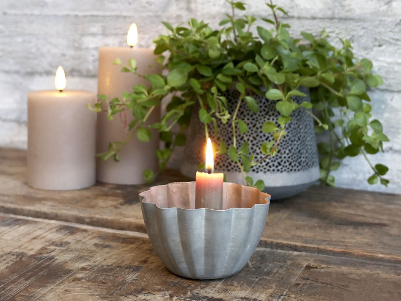 Chic Antique Kerzenhalter aus Eisen mit Rillen online kaufen bei SKANDEKO (Ansicht 2)