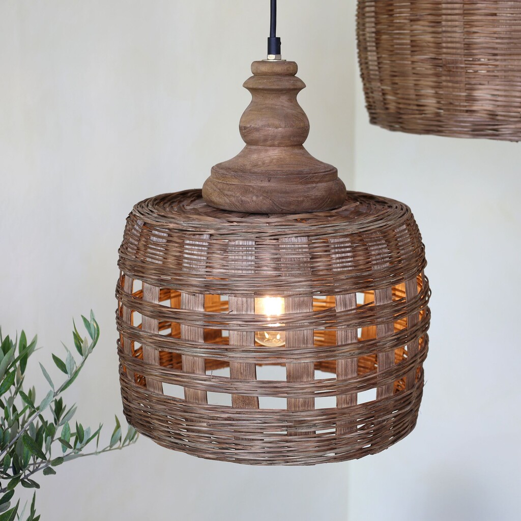 Lampe aus Rattangeflecht 2
