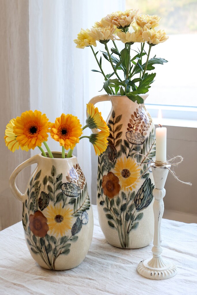 Chic Antique Steingut Kanne mit Blumenmotiv online kaufen bei SKANDEKO (Ansicht 2)