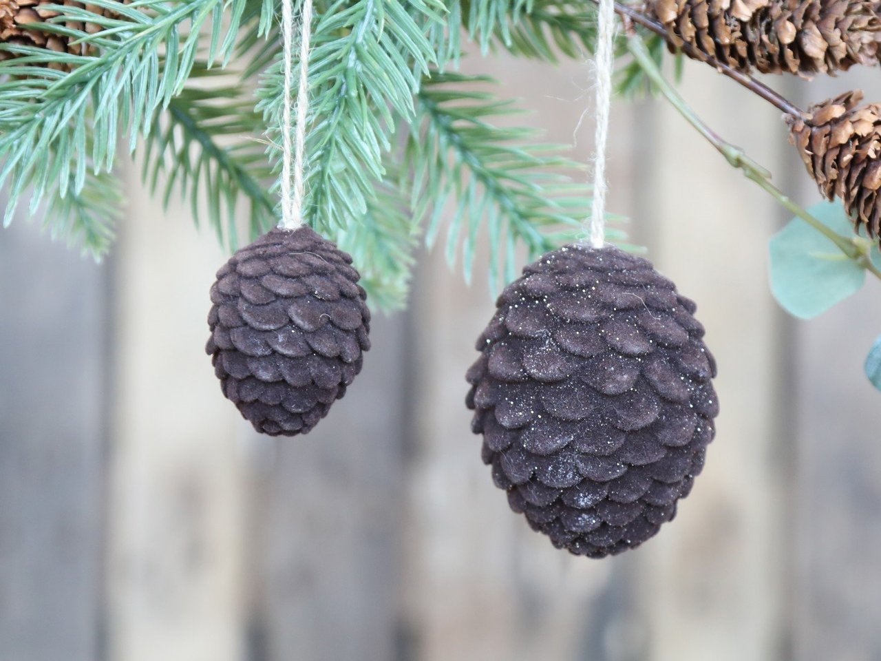 Chic Antique Baumschmuck Tannenzapfen Velours online kaufen bei SKANDEKO (Ansicht 2)