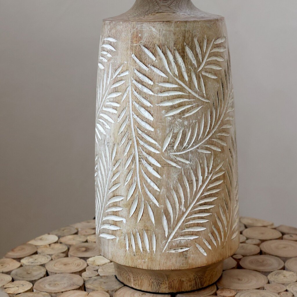 Tischlampe mit Holzfuss und Lampenschirm