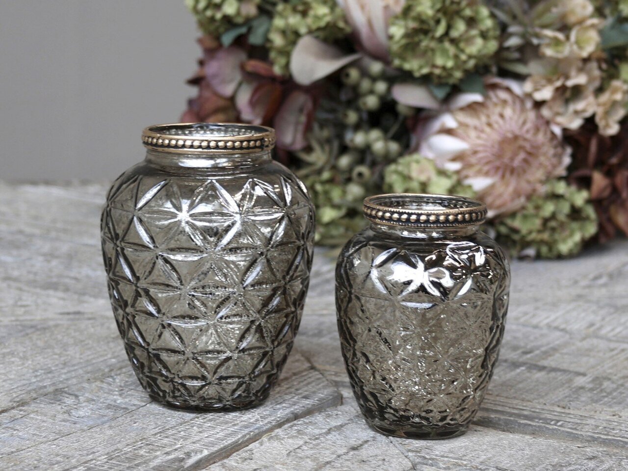 Chic Antique Vase mit Perlenkante und Schliff online kaufen bei SKANDEKO (Ansicht 2)