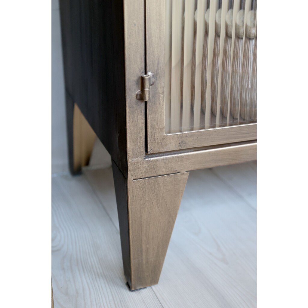 Vitrinenschrank mit 4 Glastüren