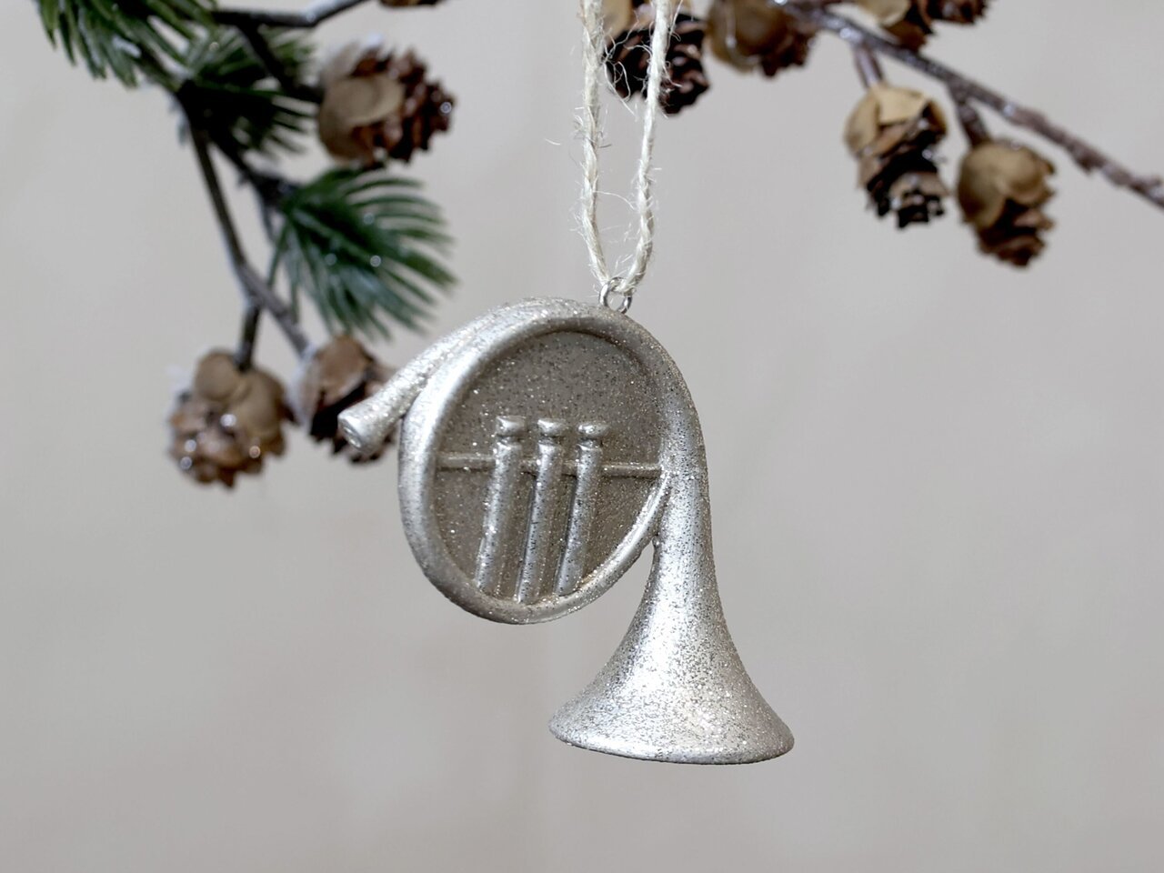 Chic Antique Waldhorn Anhänger mit Glitzer online kaufen bei SKANDEKO (Ansicht 2)