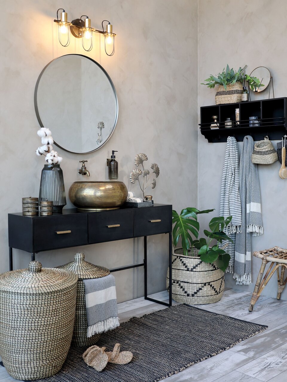 Chic Antique Wandlampe Factory mit drei Fassungen online kaufen bei SKANDEKO (Ansicht 2)
