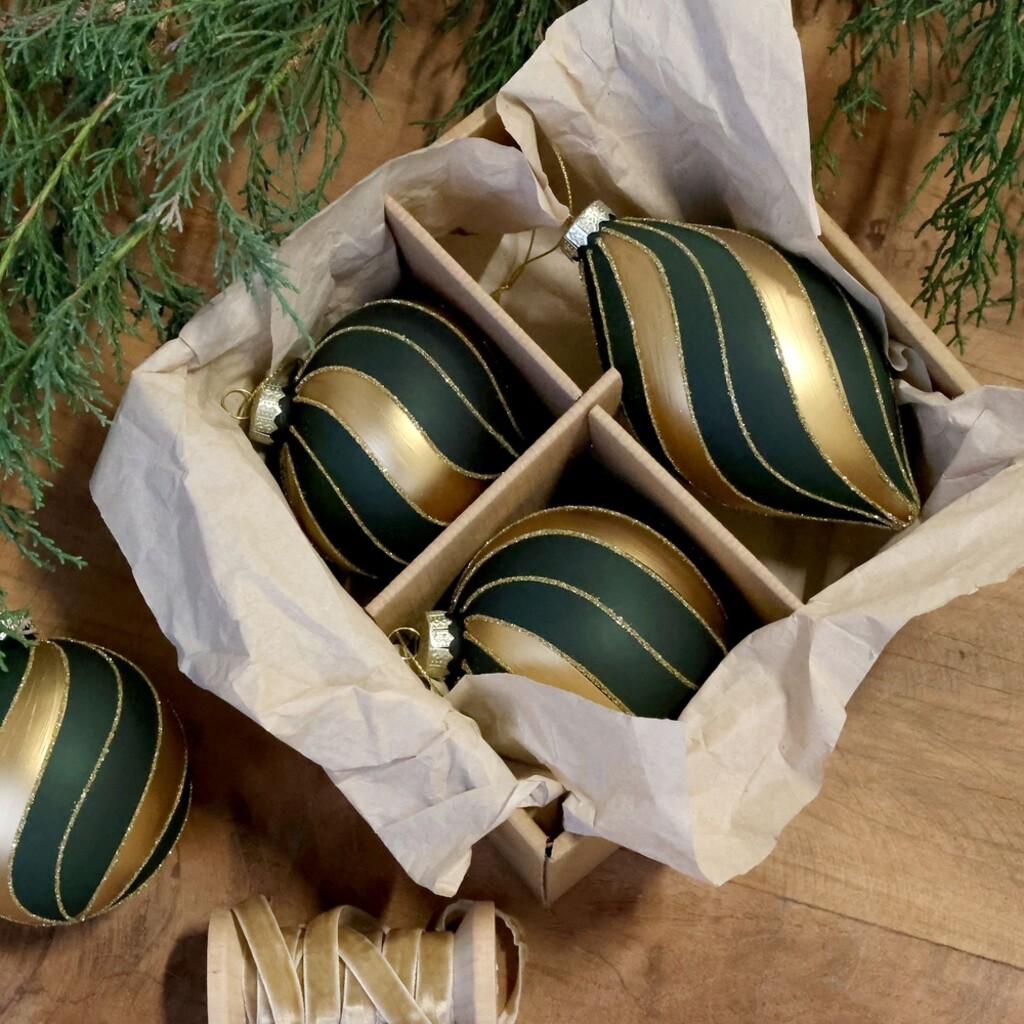 Chic Antique Weihnachtskugeln Olivgrün im 3er-Set
