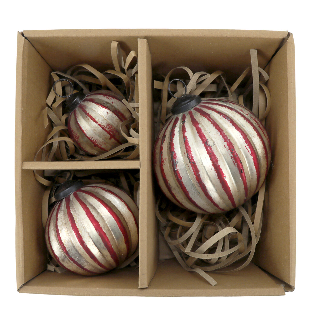 Weihnachtskugeln Cherry & Champagner im 3er-Set