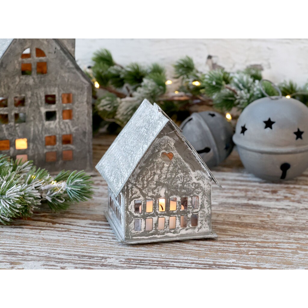 Winterliches Lichthaus zum Aufhängen