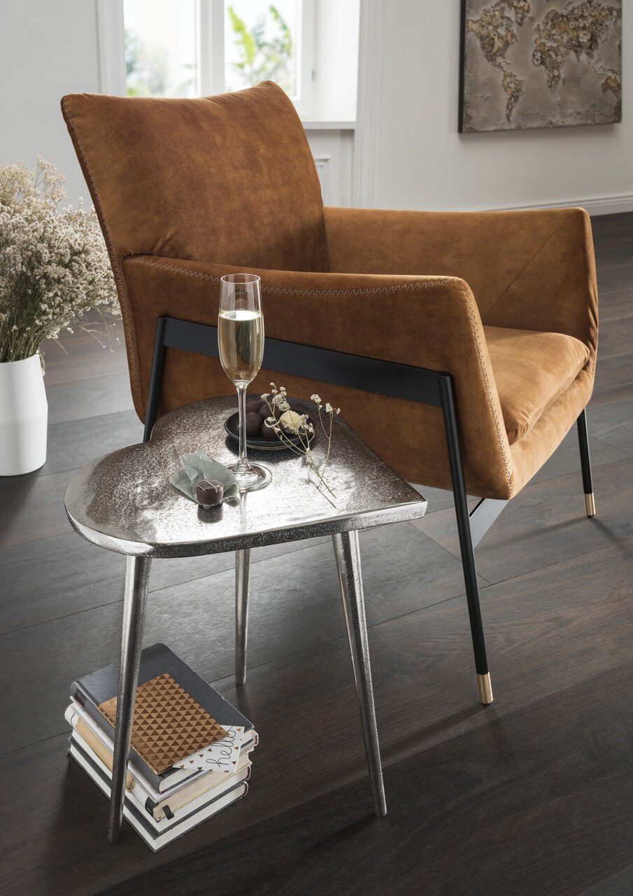 Beistelltisch Heartbreaker aus Aluminium