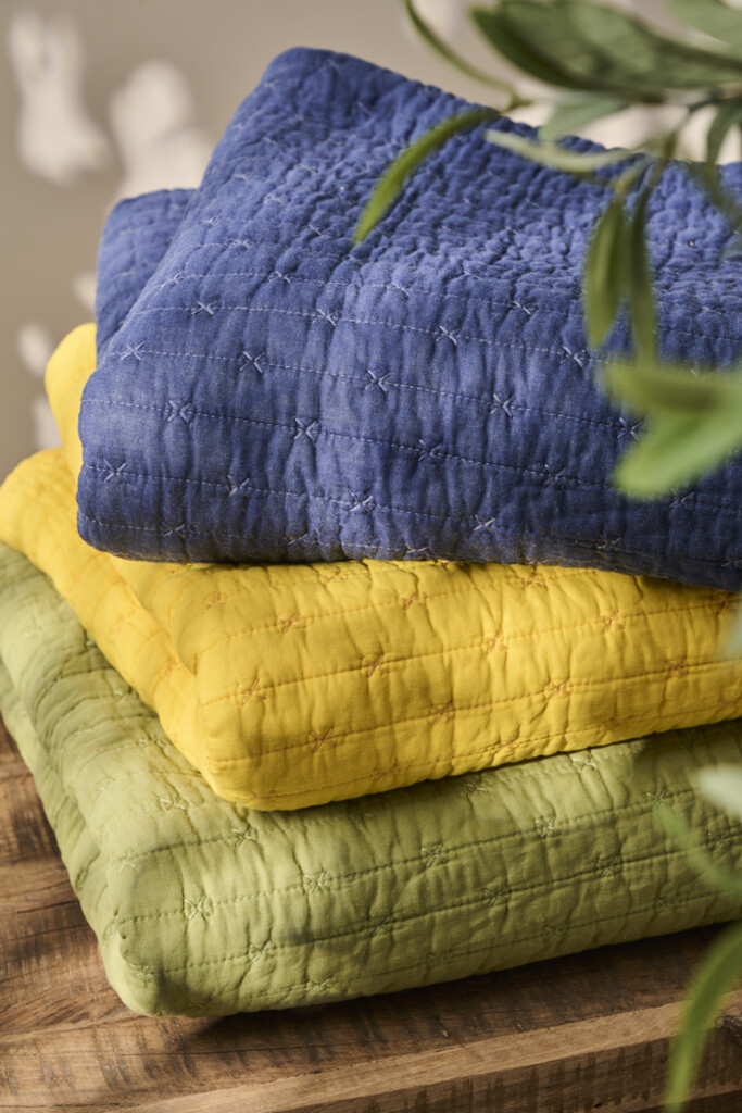 IB Laursen Baumwoll-Quilt mit Kreuzstichen online kaufen bei SKANDEKO (Ansicht 2)